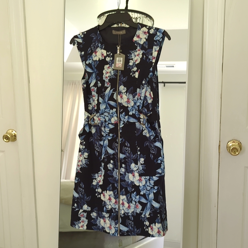 Oasis Floral A line Dress on Zipper